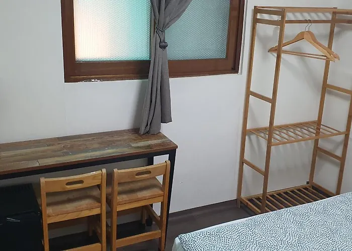 Hostel Bluebird - Foreign Only Seoul